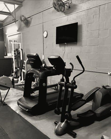 The treadmill and cross trainer